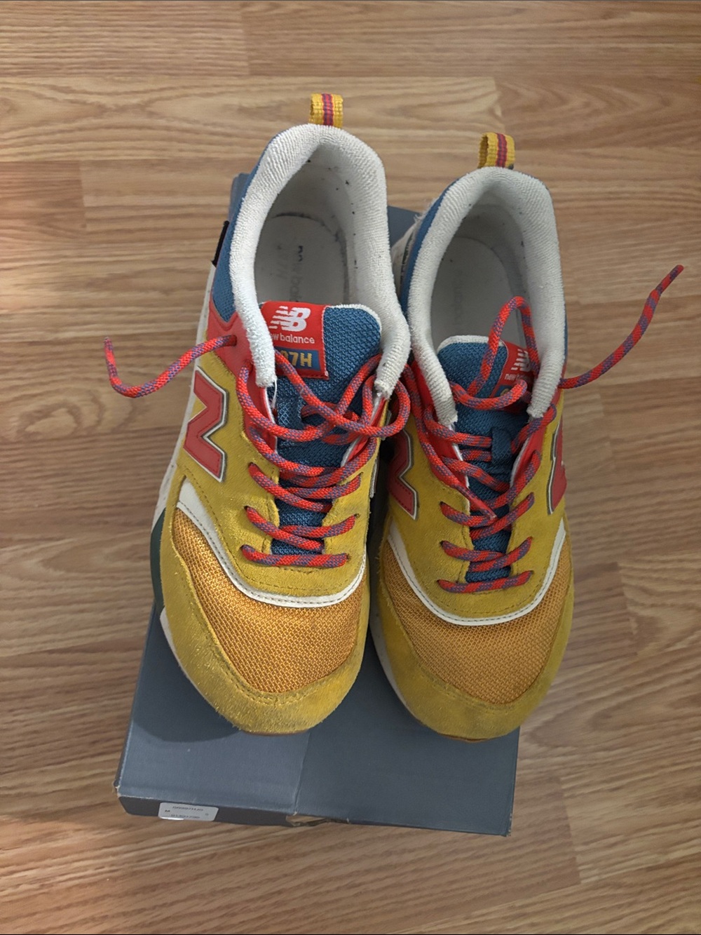 New Balance Kids Yellow Sneakers with Red Accents - Picture 2 of 3